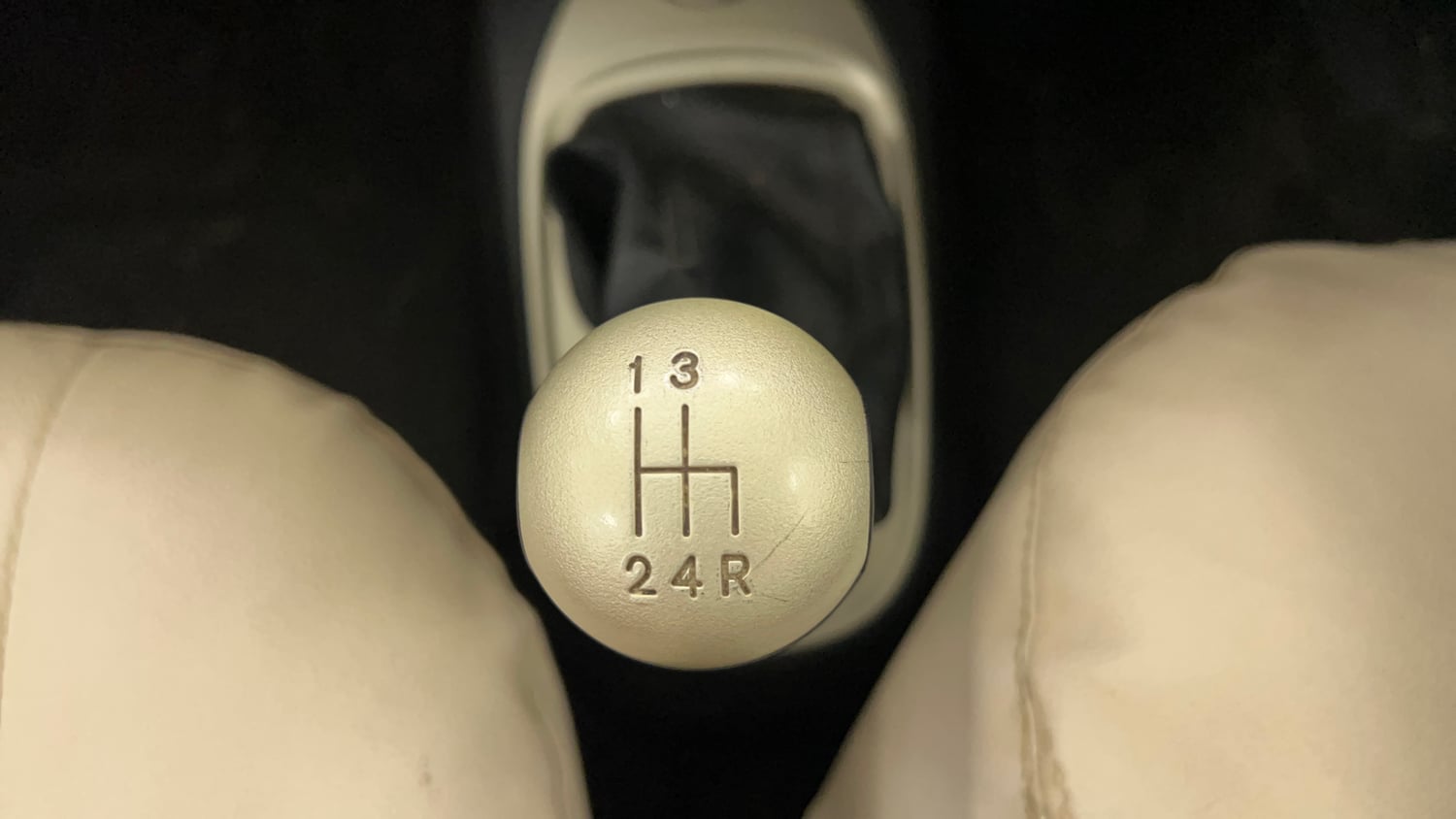 Used 2015 Tata Nano Twist XT Petrol Manual interior GEAR  KNOB VIEW