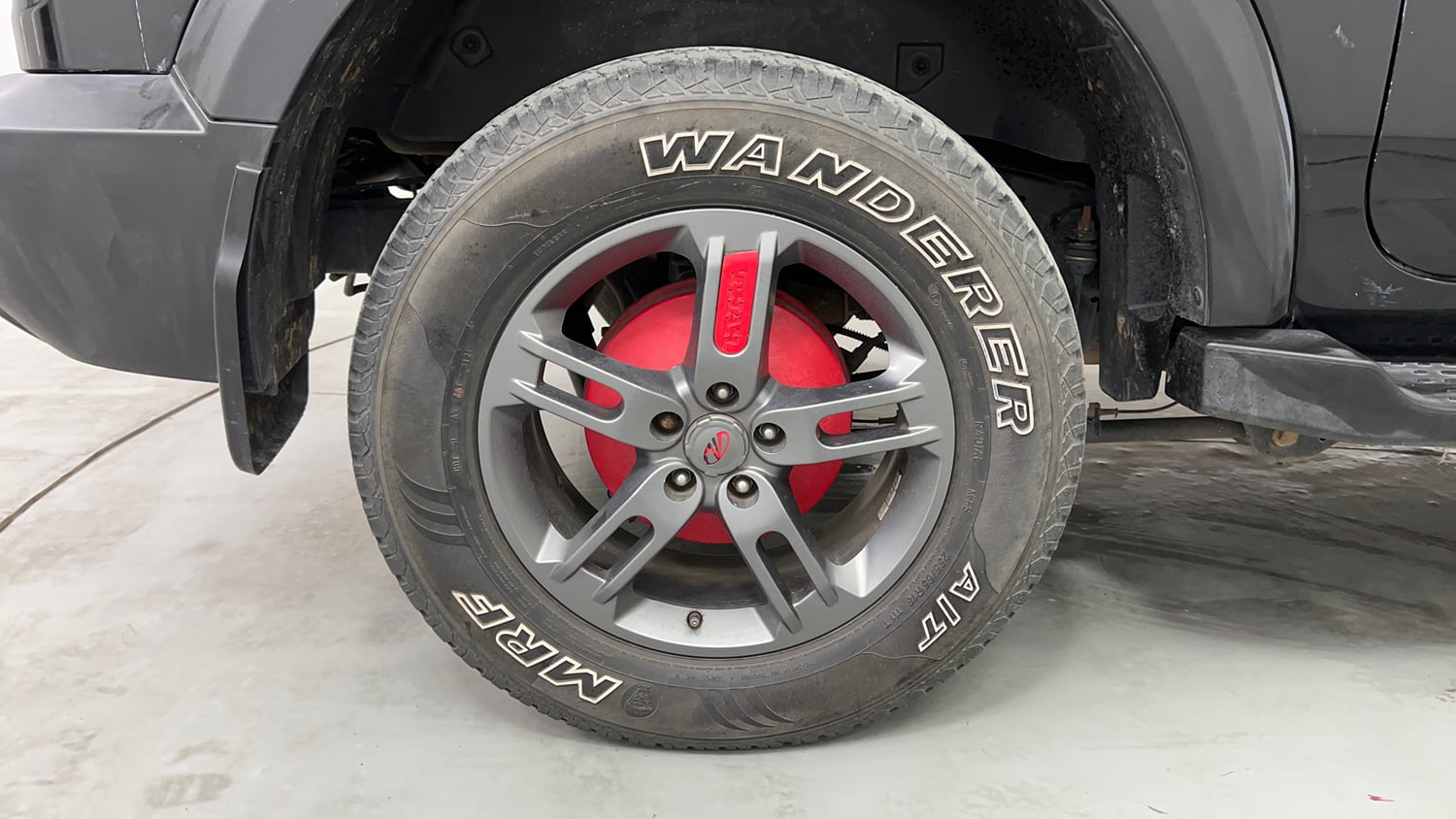 Used 2022 mahindra Thar LX Hard Top Petrol MT 4WD Petrol Manual tyres RIGHT REAR TYRE RIM VIEW