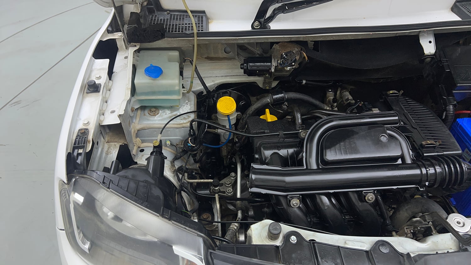 Used 2018 Renault Kwid RXL Petrol Manual engine ENGINE RIGHT SIDE VIEW