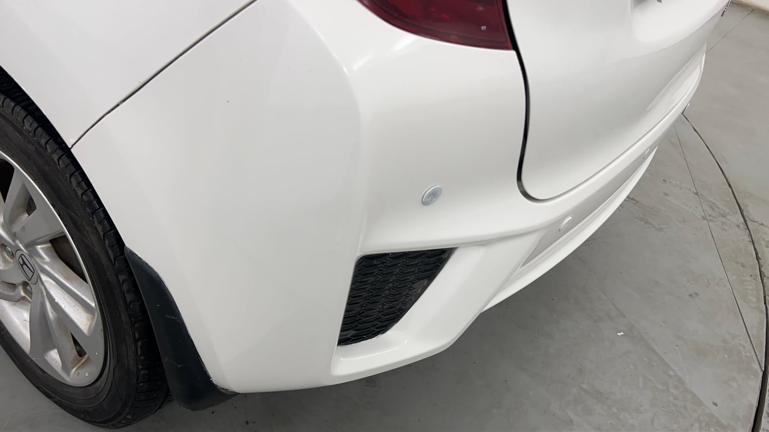 Used 2016 Honda Jazz VX Petrol Petrol Manual dents MINOR SCRATCH