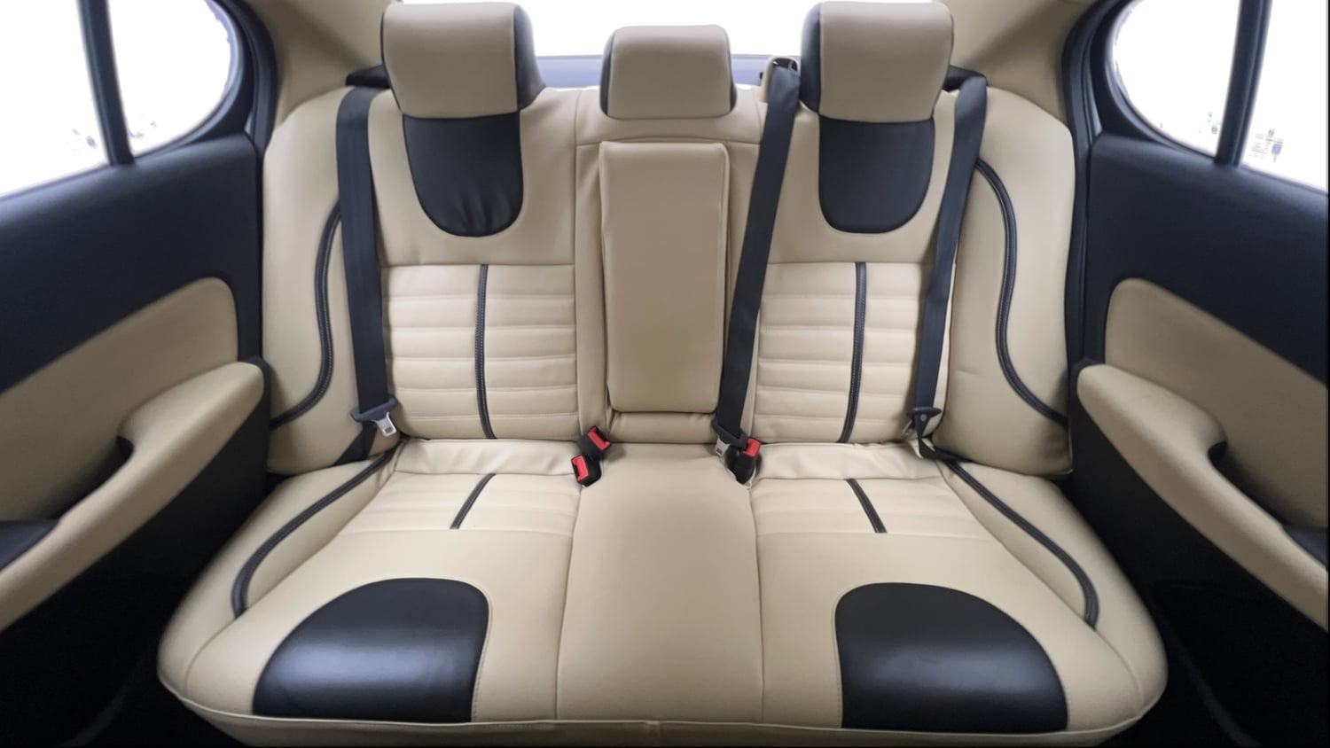 Used 2022 Honda City V Petrol Petrol Manual interior REAR SEAT CONDITION VIEW