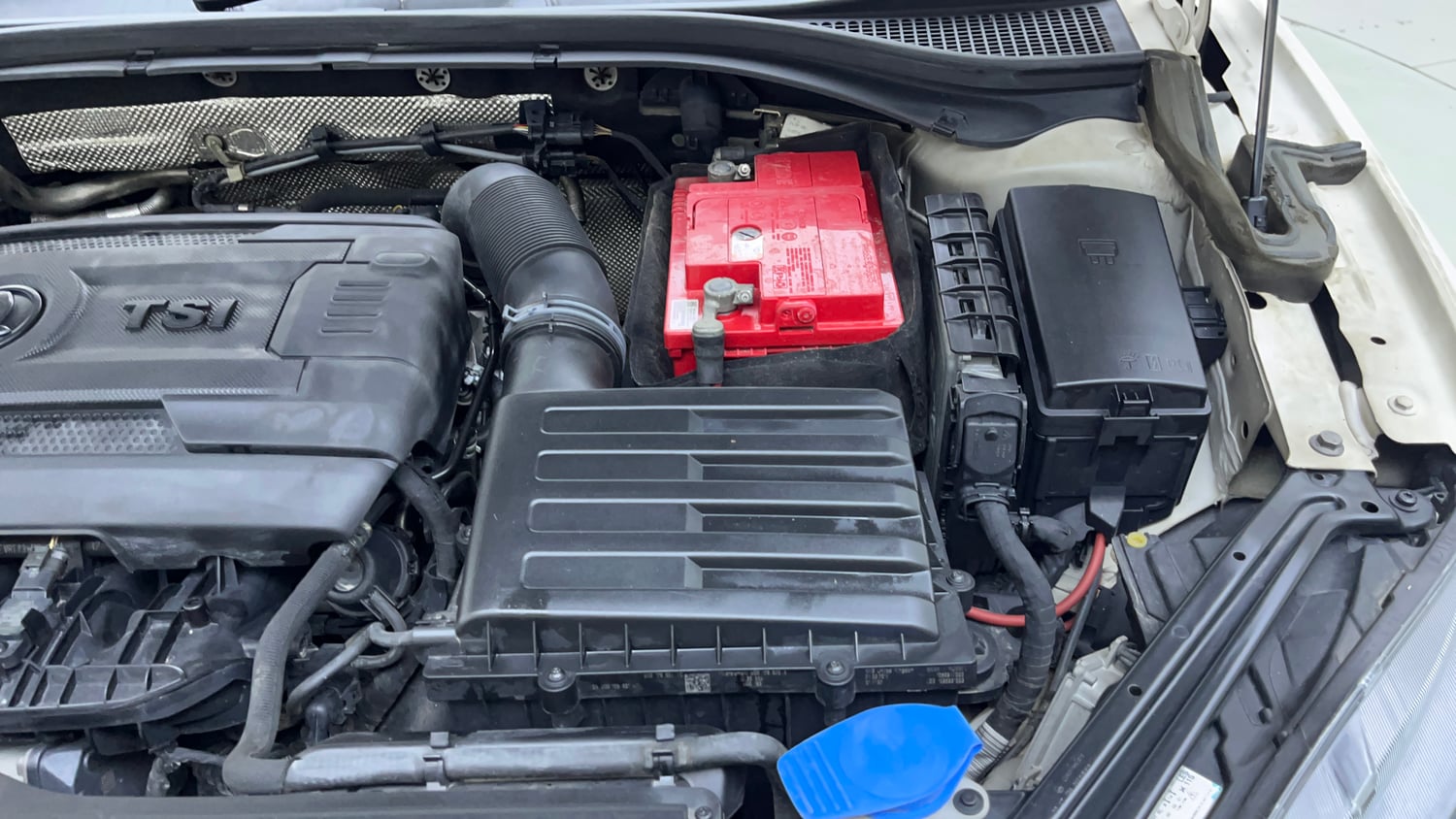 Used 2020 Skoda Superb L&K TSI AT Petrol Automatic engine ENGINE LEFT SIDE VIEW