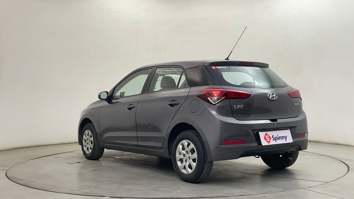 Used 2017 Hyundai Elite i20 Sportz 1.2 Petrol Manual exterior LEFT REAR CORNER VIEW