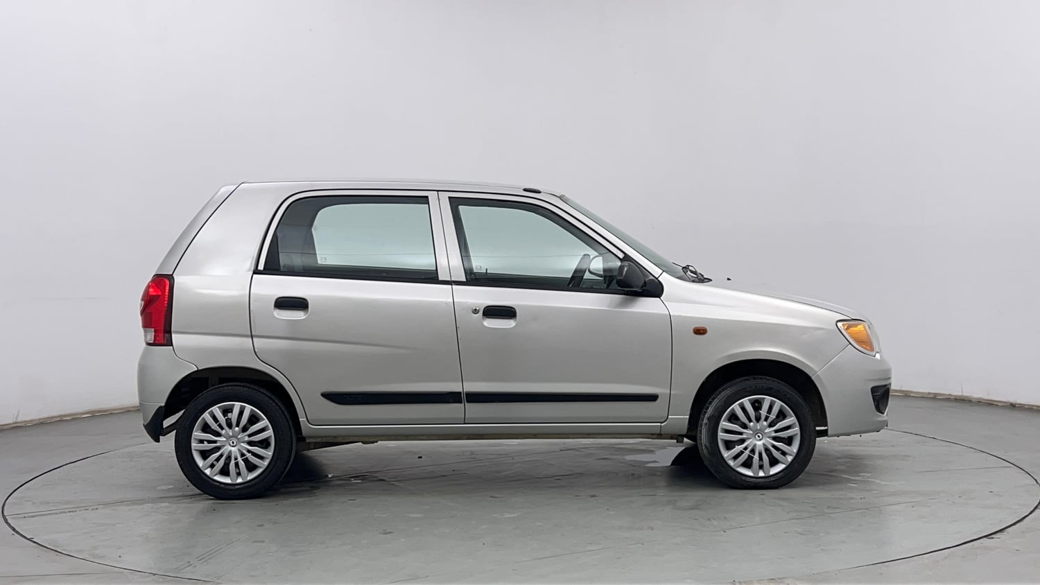 Used 2014 Maruti Suzuki Alto K10 VXi Petrol Manual exterior RIGHT SIDE VIEW
