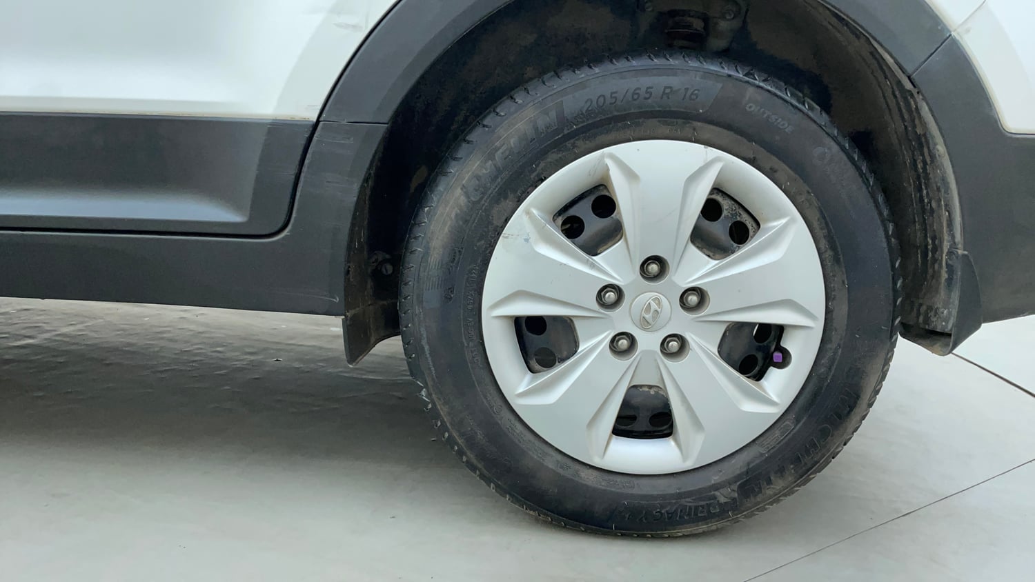 Used 2018 Hyundai Creta E Plus 1.6 Petrol Petrol Manual tyres LEFT REAR TYRE RIM VIEW