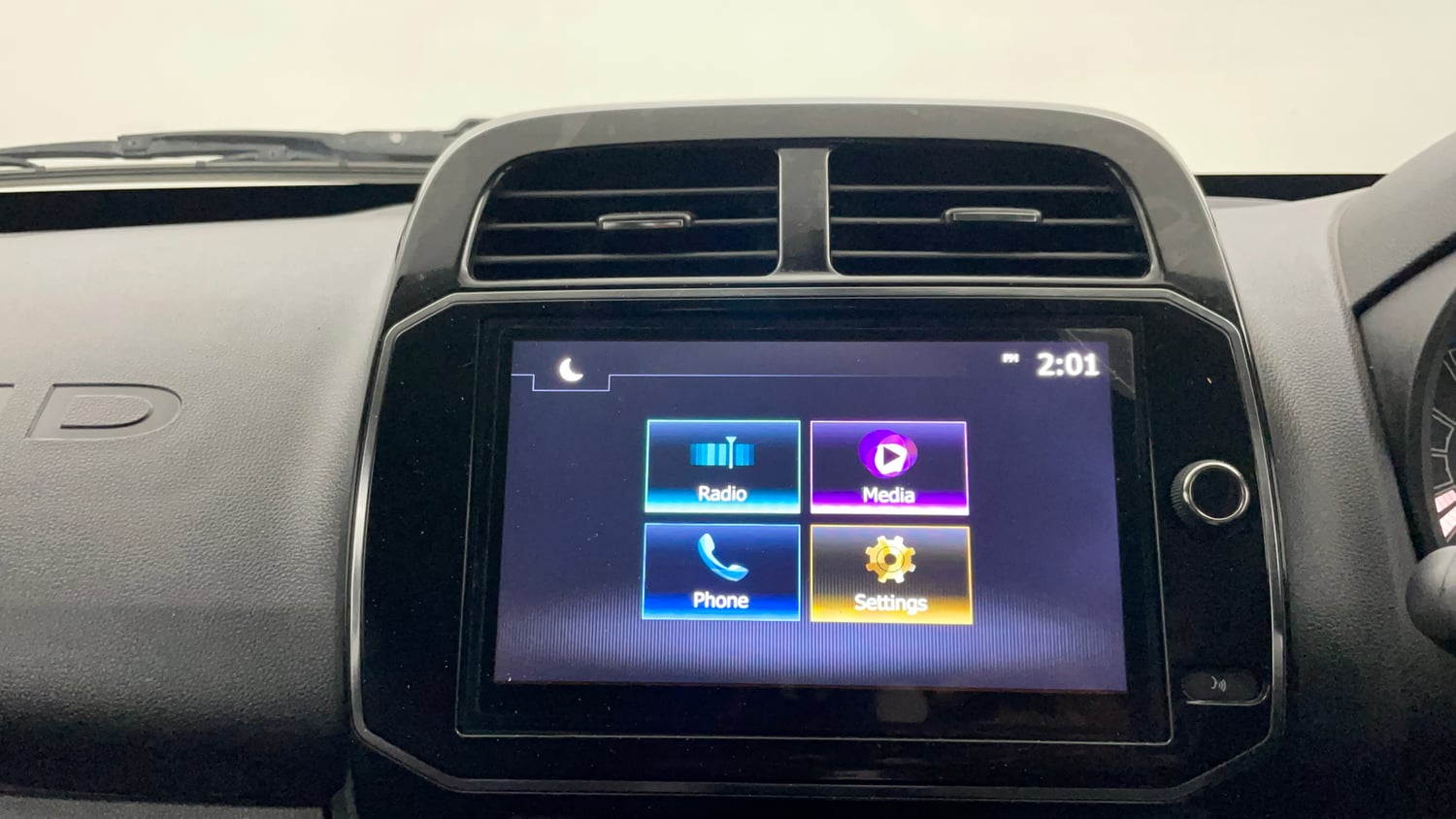 Used 2023 Renault Kwid RXT 1.0 Petrol Manual top_features Integrated (in-dash) music system