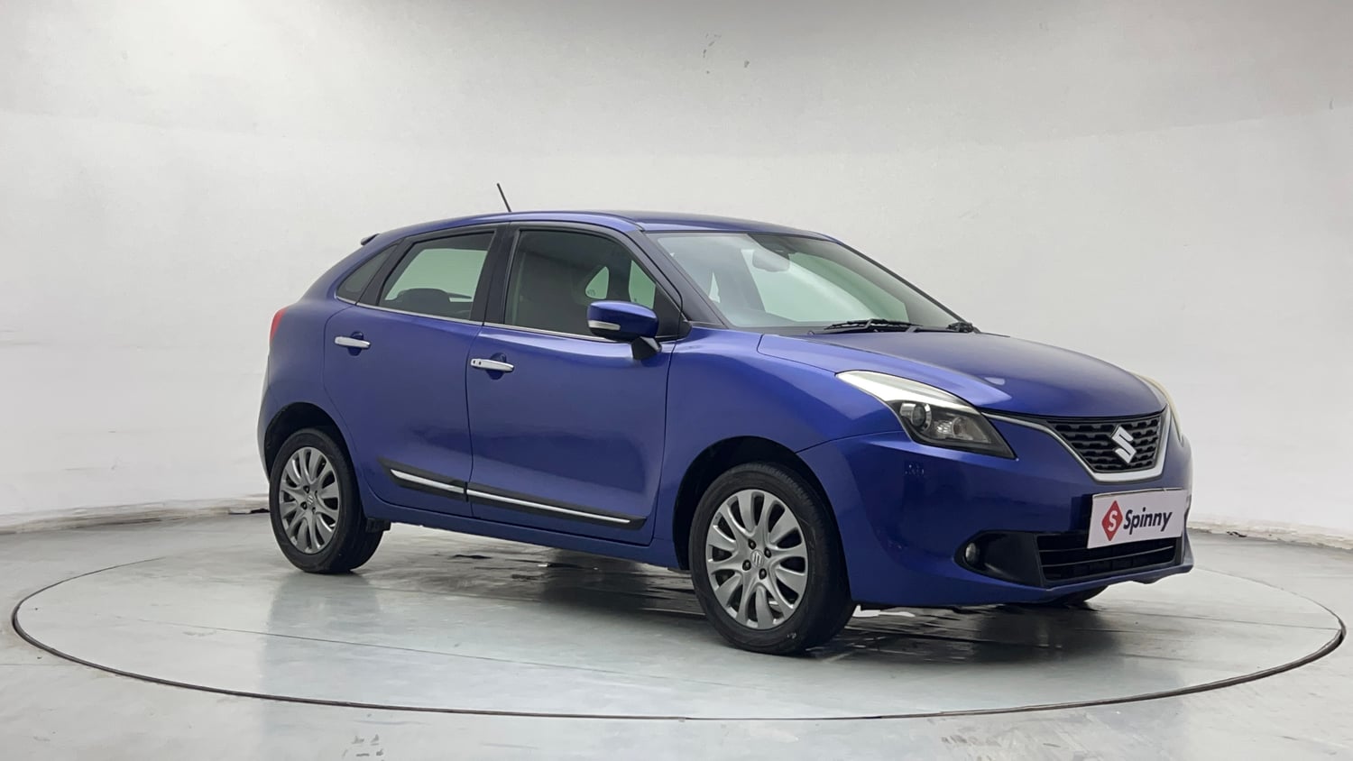 Used 2017 Maruti Suzuki Baleno Alpha 1.2 Petrol Manual exterior RIGHT FRONT CORNER VIEW
