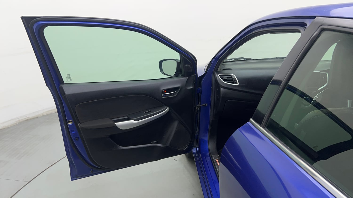 Used 2017 Maruti Suzuki Baleno Alpha 1.2 Petrol Manual interior LEFT FRONT DOOR OPEN VIEW