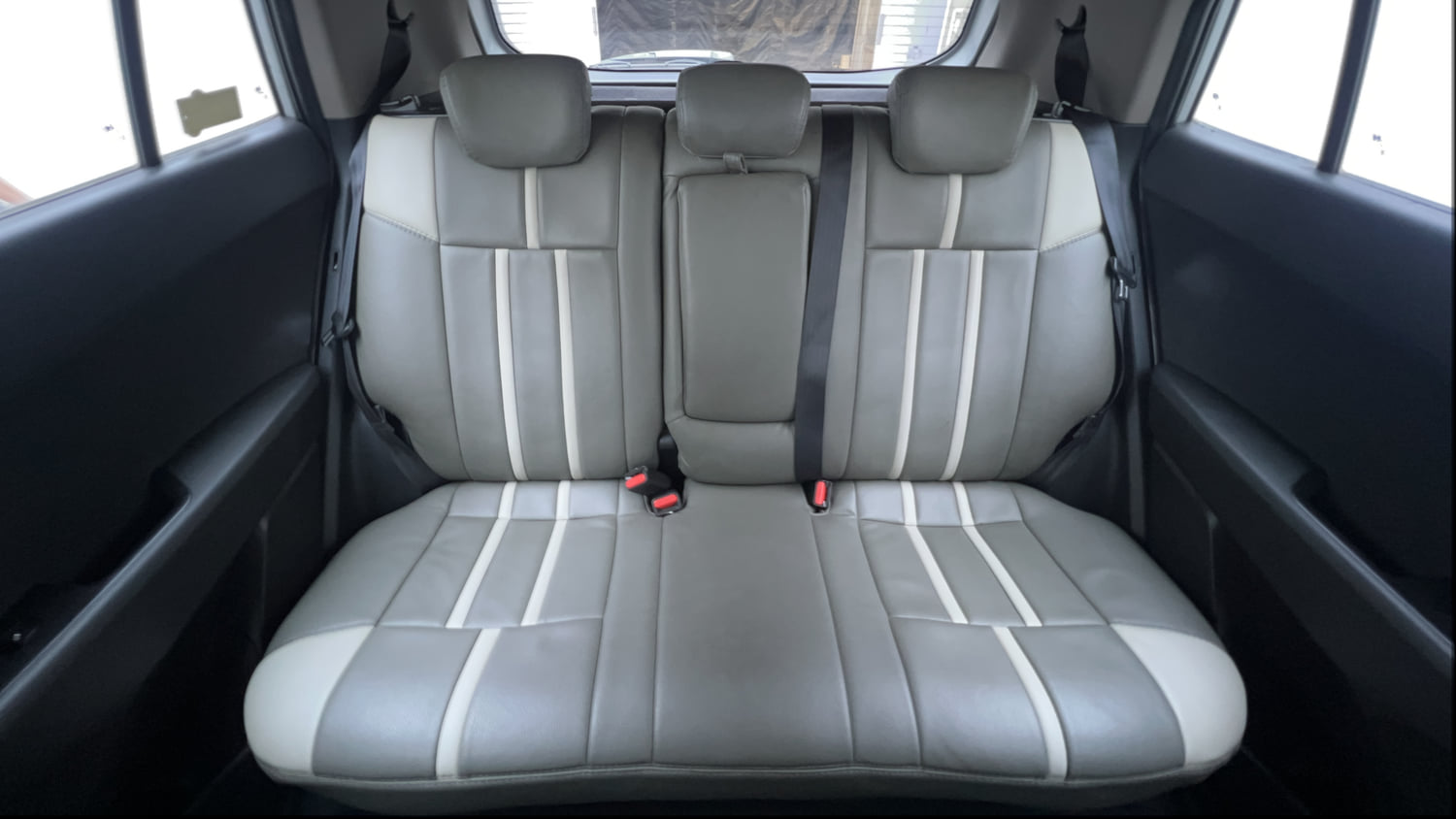 Used 2017 Hyundai Creta 1.6 SX Plus AT Petrol Petrol Automatic interior REAR SEAT CONDITION VIEW