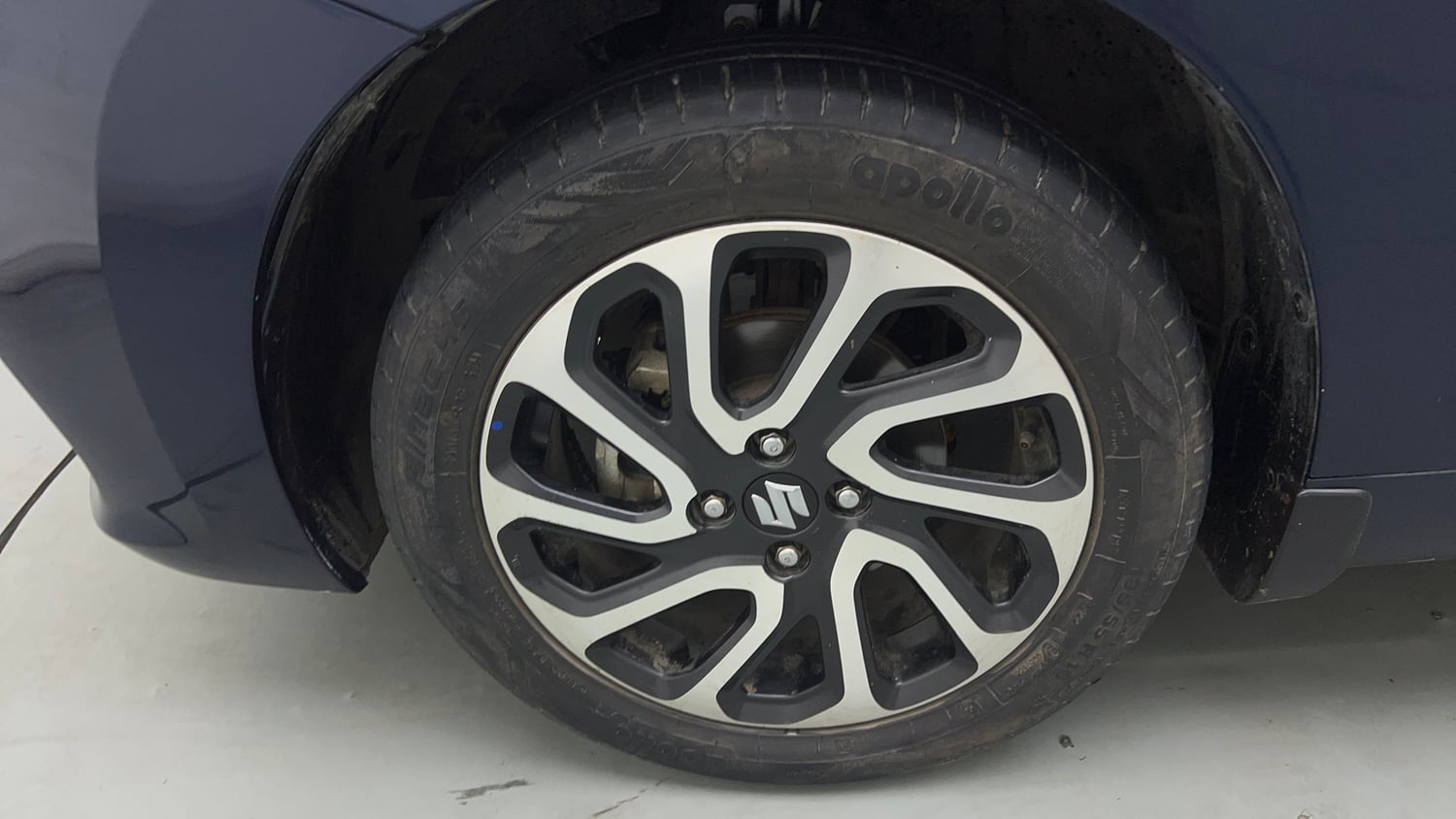 Used 2022 Maruti Suzuki Baleno Alpha AGS Petrol Automatic tyres LEFT FRONT TYRE RIM VIEW