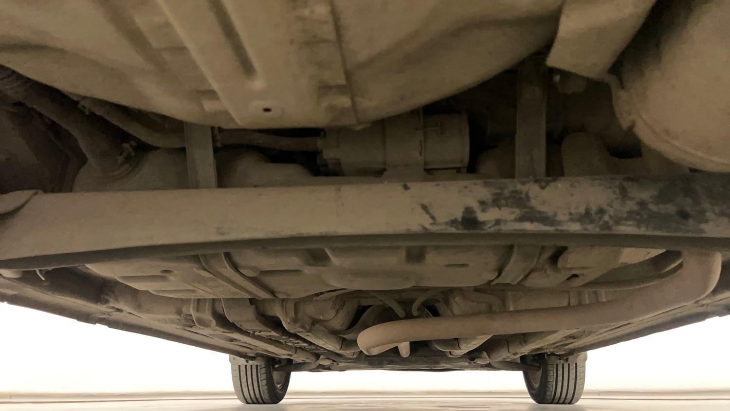 Used 2016 Hyundai Elite i20 Asta 1.2 (O) Petrol Manual extra REAR UNDERBODY VIEW (TAKEN FROM REAR)