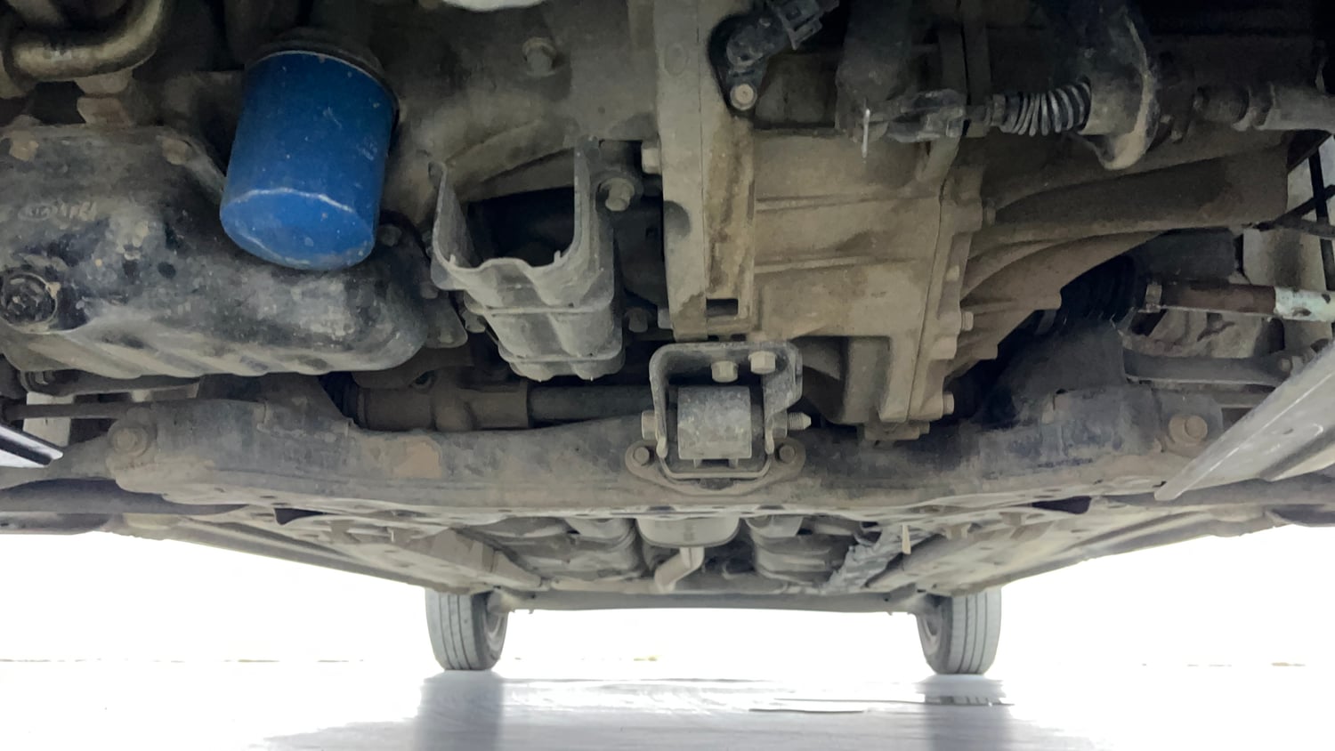 Used 2018 Hyundai Grand i10 Asta 1.2 Kappa VTVT Petrol Manual extra FRONT LEFT UNDERBODY VIEW