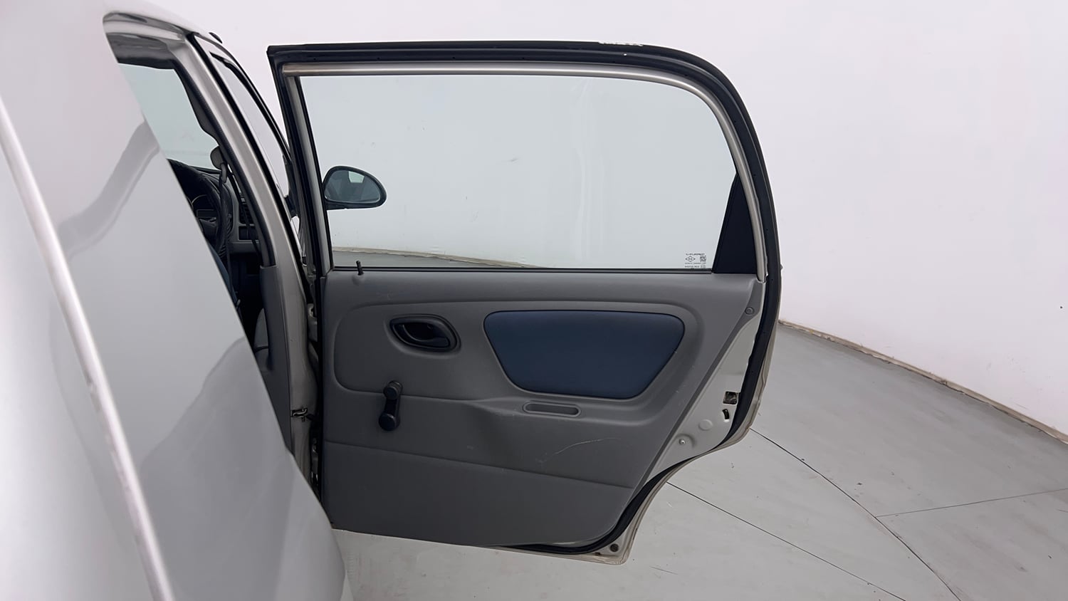 Used 2014 Maruti Suzuki Alto K10 VXi Petrol Manual interior RIGHT REAR DOOR OPEN VIEW