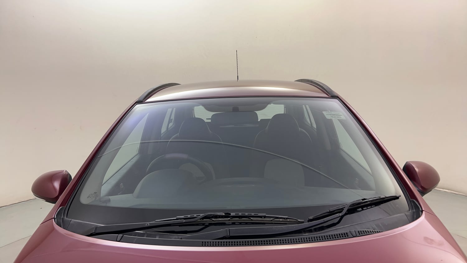 Used 2015 Hyundai Grand i10 Asta 1.1 CRDi (O) Diesel Manual exterior FRONT WINDSHIELD VIEW
