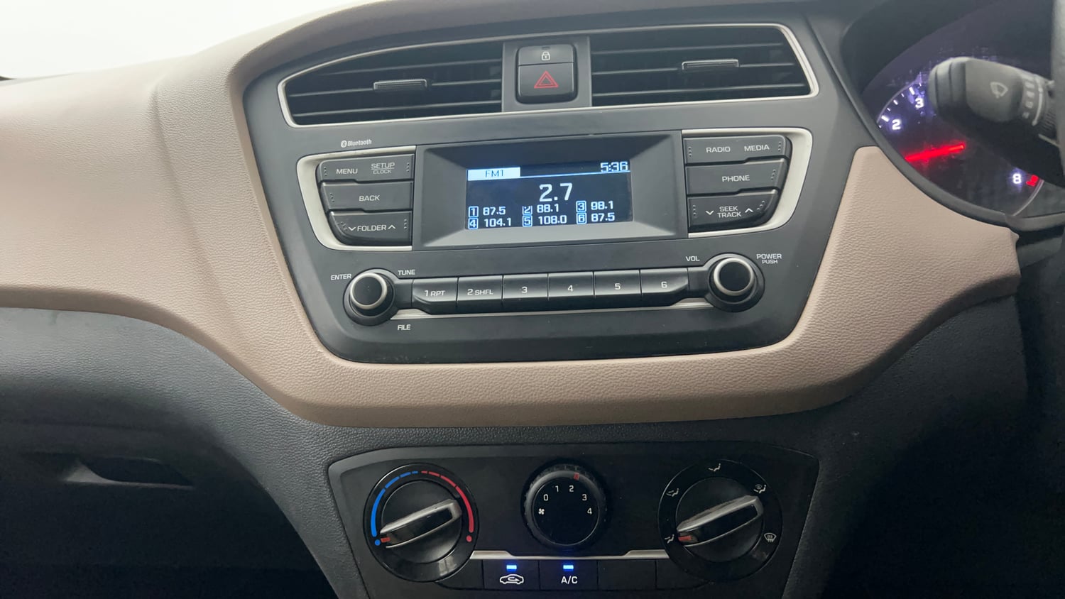 Used 2019 Hyundai Elite i20 Magna Plus 1.2 Petrol Manual interior MUSIC SYSTEM & AC CONTROL VIEW