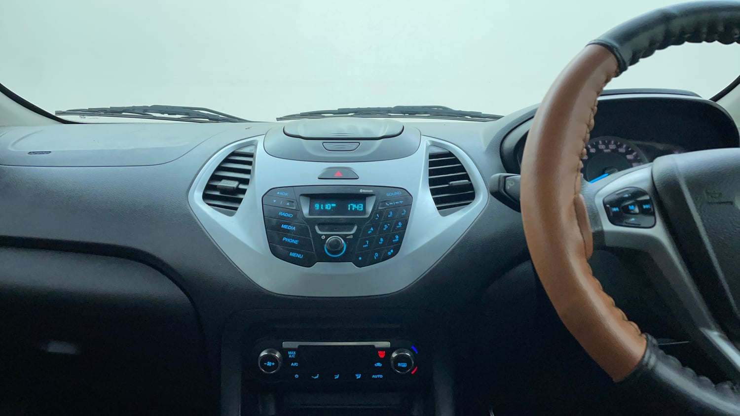 Used 2018 Ford Figo Titanium1.5 TDCi Diesel Manual interior MUSIC SYSTEM & AC CONTROL VIEW