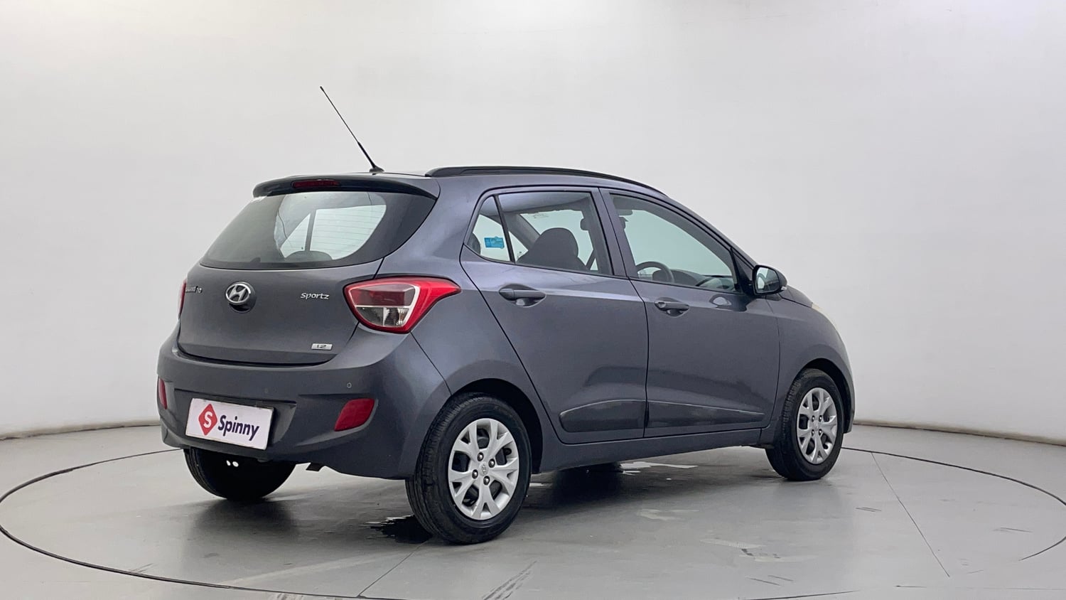 Used 2015 Hyundai Grand i10 Sportz 1.2 Kappa VTVT Petrol Manual exterior RIGHT REAR CORNER VIEW