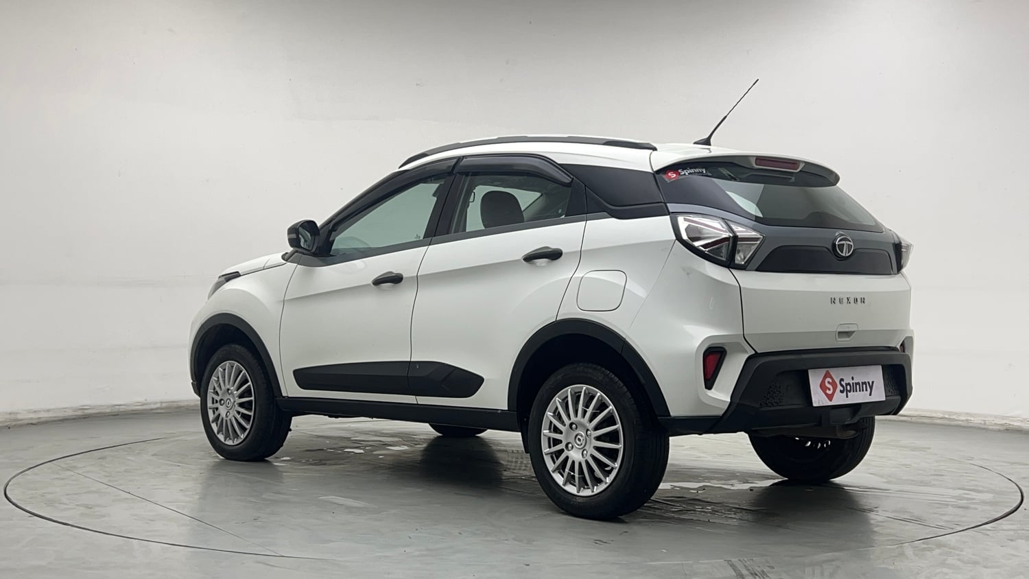 Used 2021 Tata Nexon XM (S) Petrol Manual exterior LEFT REAR CORNER VIEW