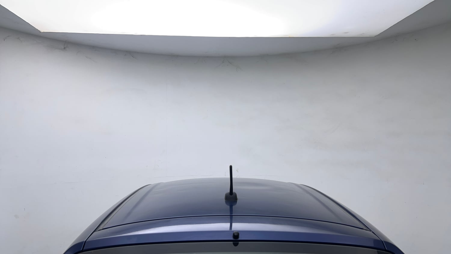 Used 2019 Maruti Suzuki Ignis Zeta 1.2 MT Petrol Manual exterior EXTERIOR ROOF VIEW