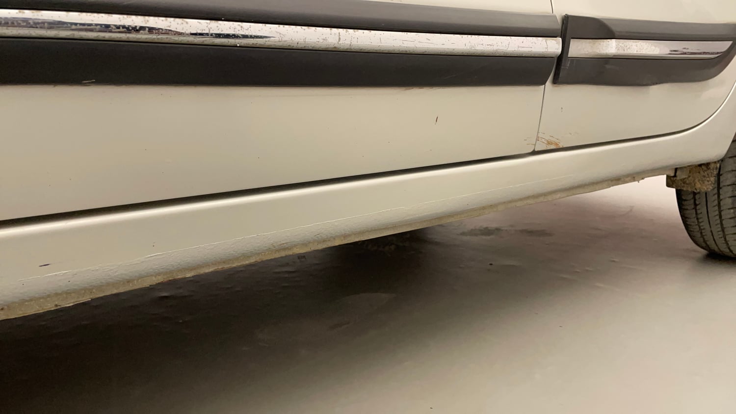 Used 2022 Maruti Suzuki Wagon R VXi (O) 1.2 Petrol Manual dents MINOR SCRATCH