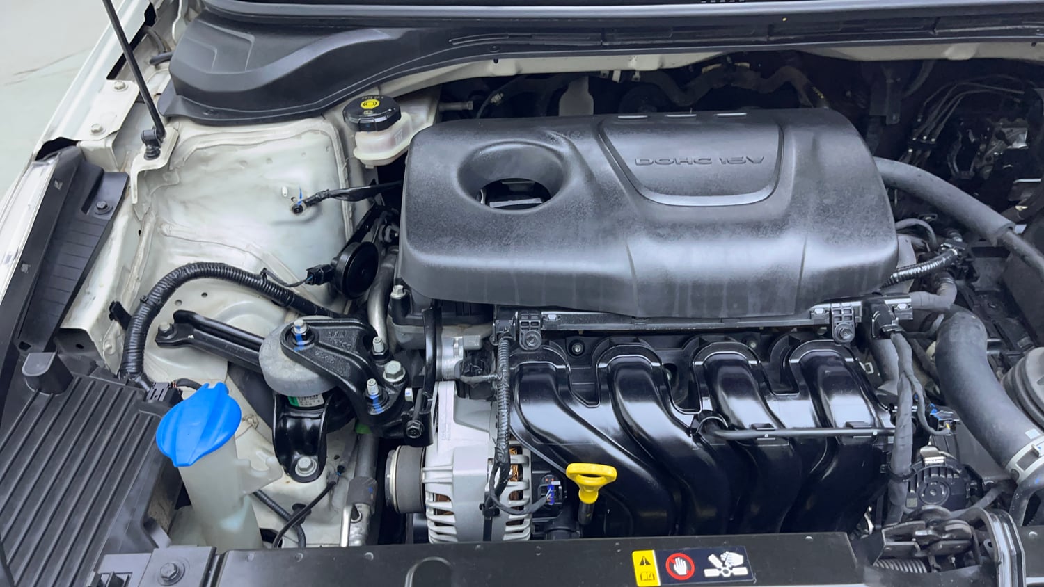 Used 2018 Hyundai Verna SX (O) 1.6 VTVT AT Petrol Automatic engine ENGINE RIGHT SIDE VIEW