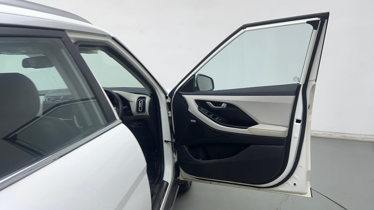 Used 2021 Hyundai Creta SX (O) 1.5 Diesel Automatic Diesel Automatic interior RIGHT FRONT DOOR OPEN VIEW