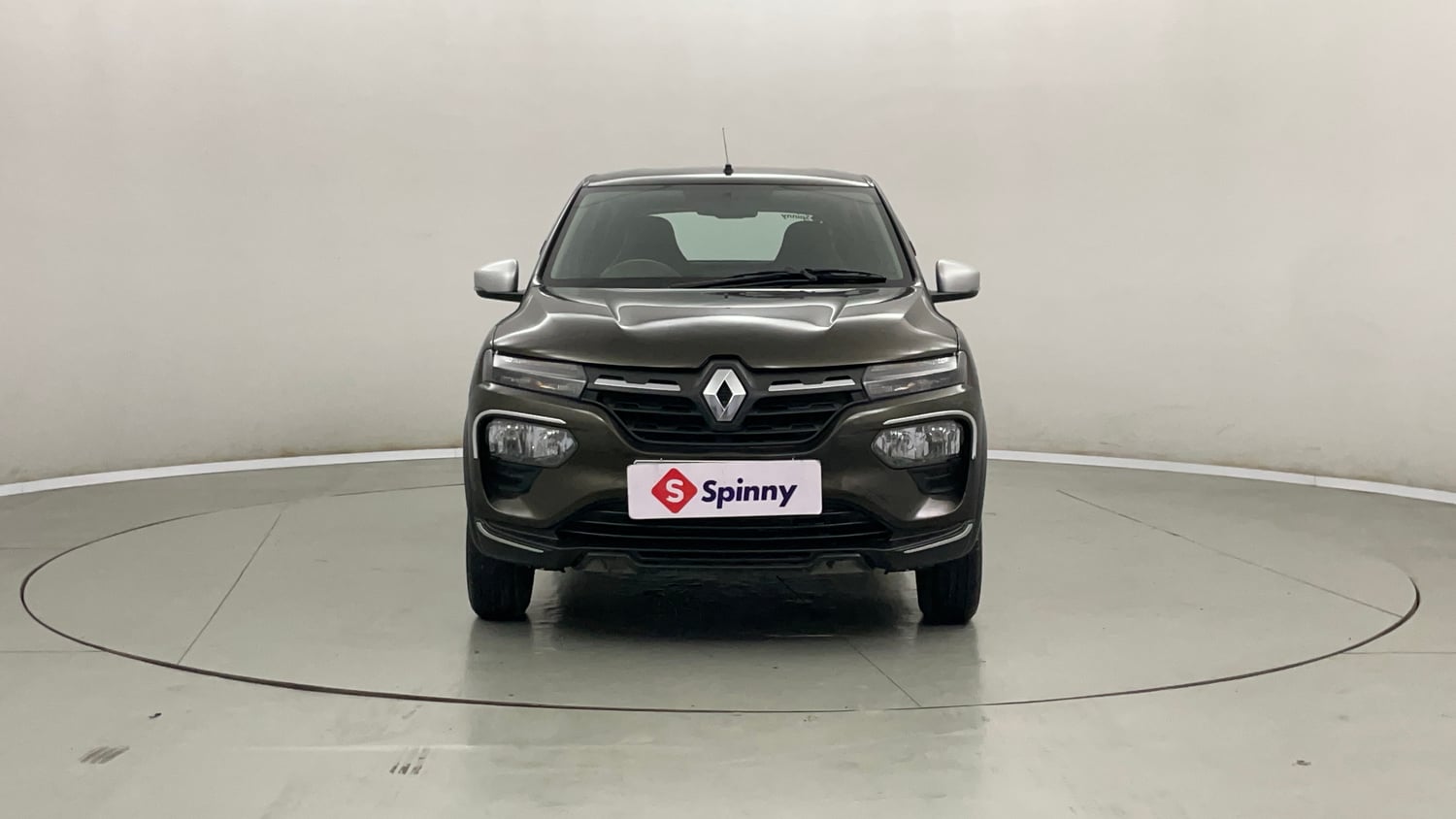 Used 2023 Renault Kwid RXT 1.0 Petrol Manual exterior FRONT VIEW