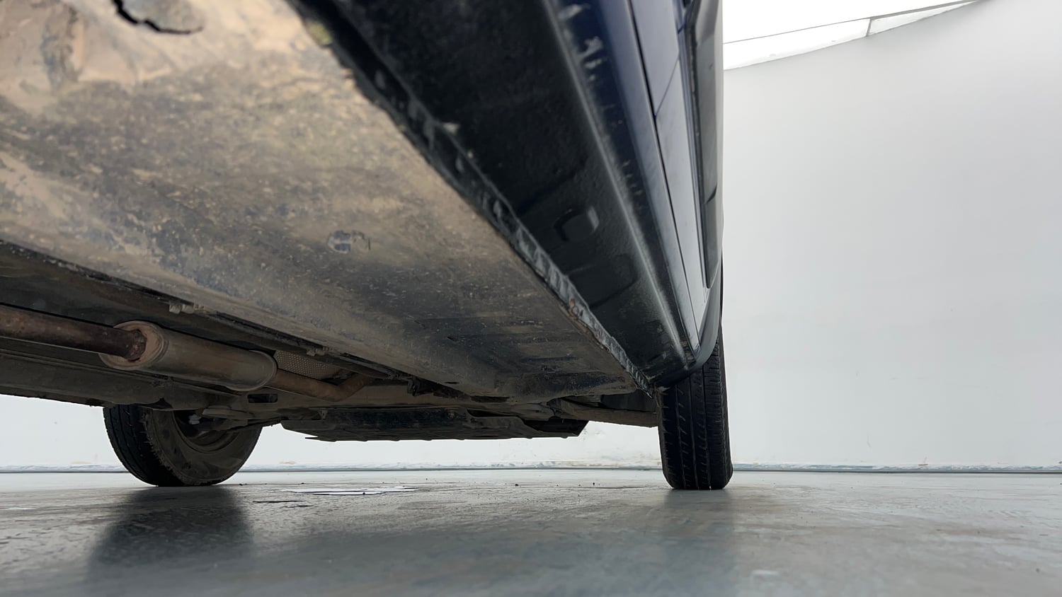 Used 2019 Renault Kwid CLIMBER 1.0 Petrol Manual extra REAR RIGHT UNDERBODY VIEW