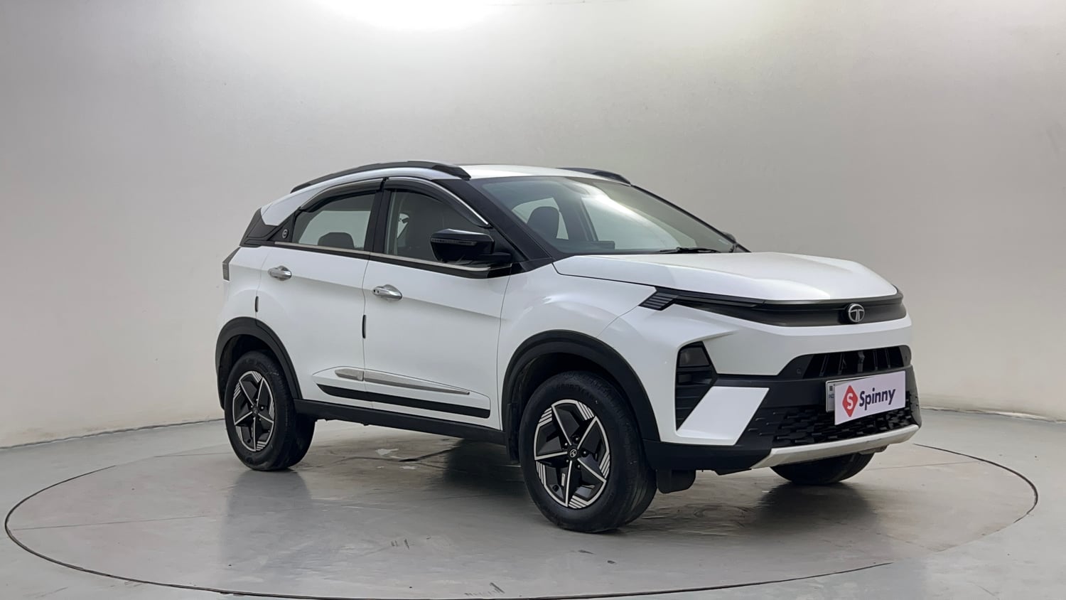 Used 2024 Tata Nexon Creative Plus S 1.2 Revotron Petrol 7DCA Petrol Automatic exterior RIGHT FRONT CORNER VIEW