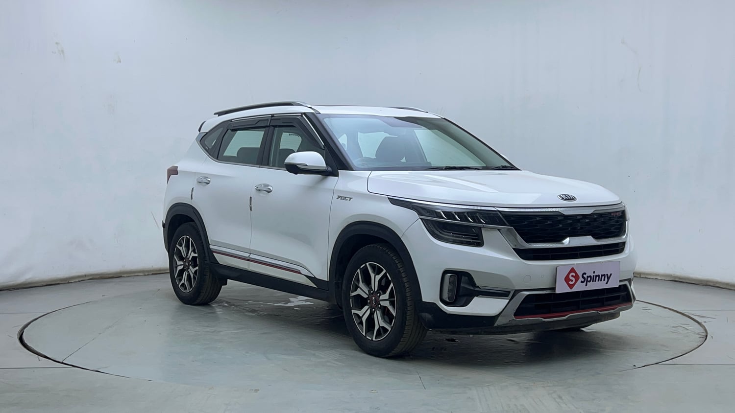 Used 2020 kia Seltos GTX Plus DCT 1.4 Petrol Automatic exterior RIGHT FRONT CORNER VIEW