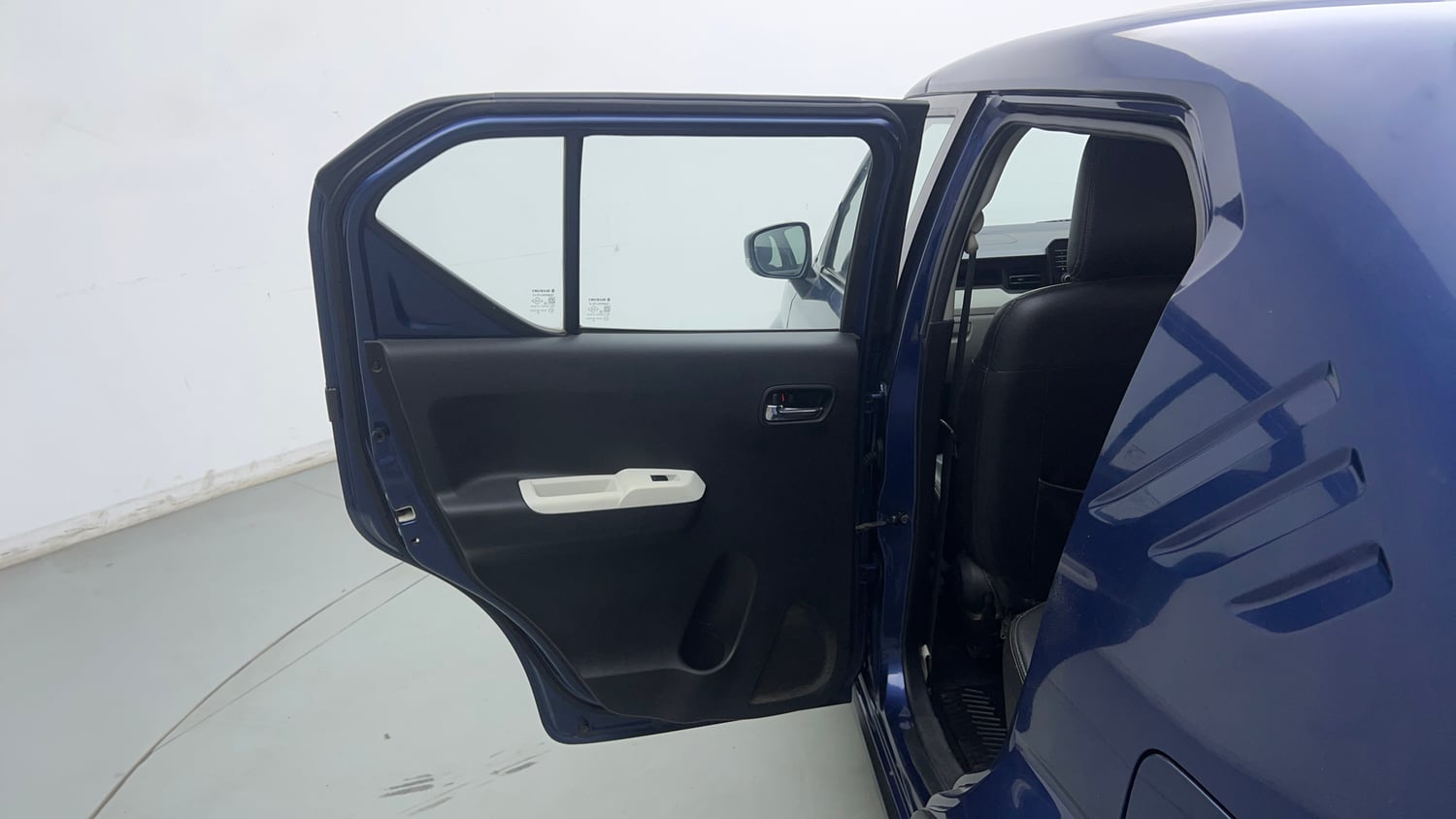 Used 2019 Maruti Suzuki Ignis Zeta 1.2 MT Petrol Manual interior LEFT REAR DOOR OPEN VIEW