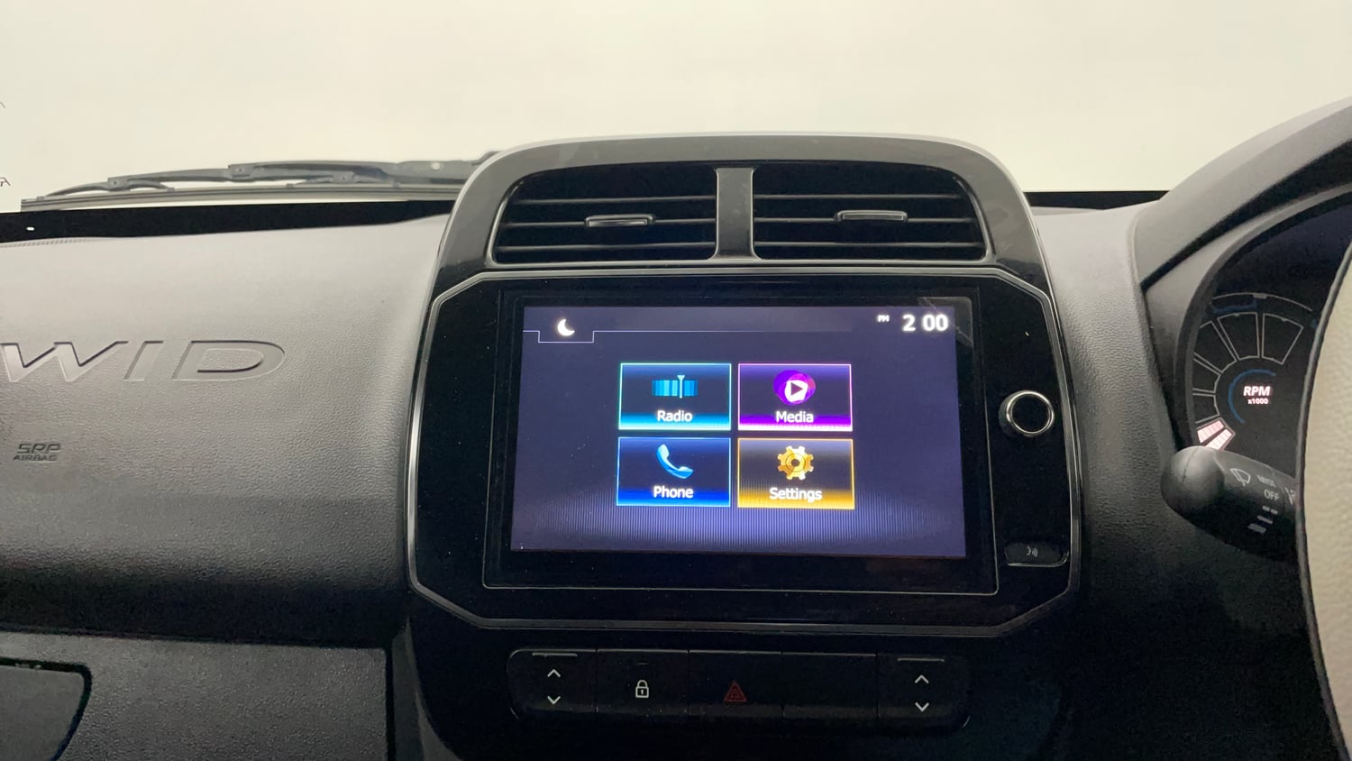 Used 2023 Renault Kwid RXT 1.0 Petrol Manual interior MUSIC SYSTEM & AC CONTROL VIEW