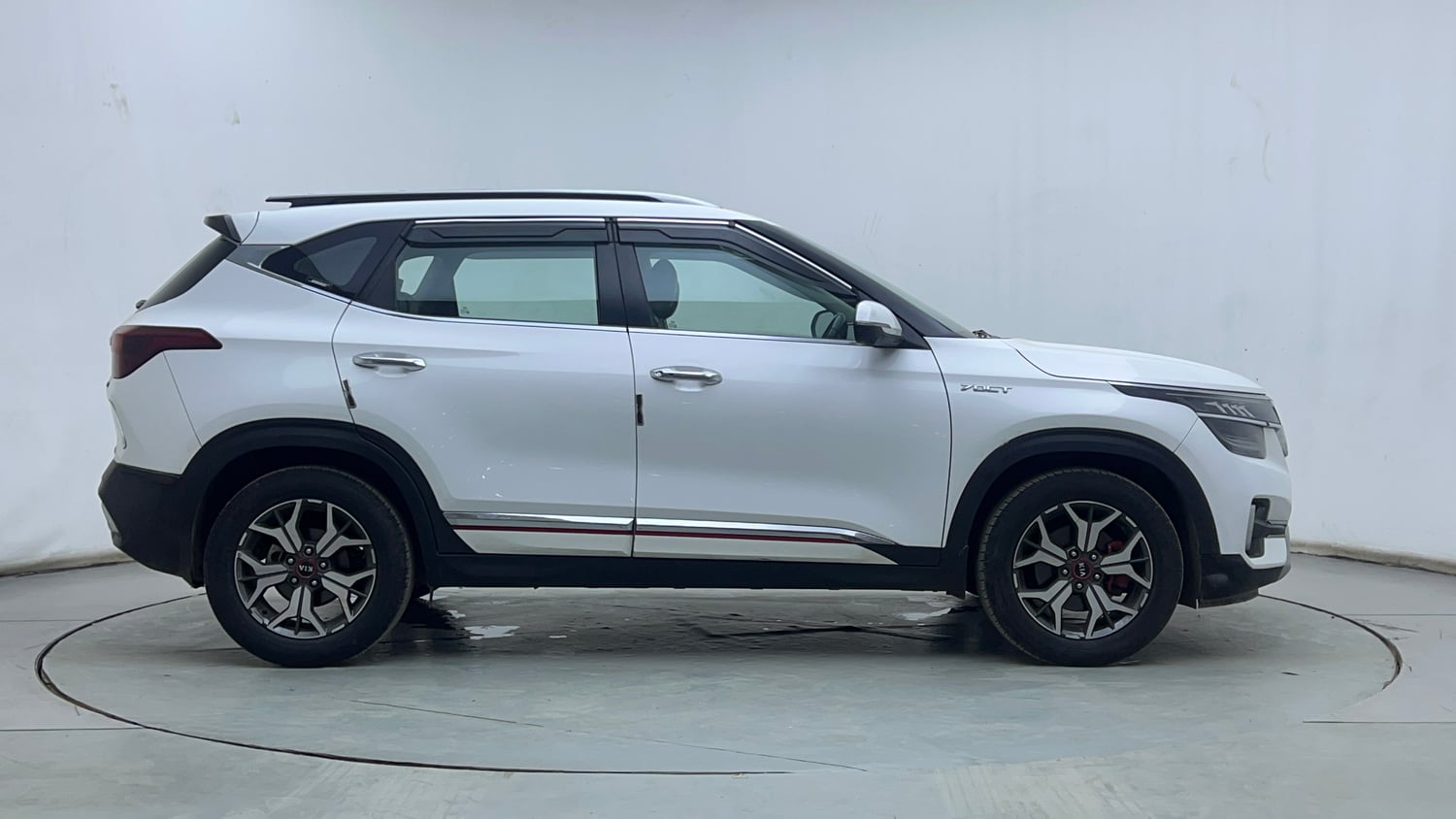 Used 2020 kia Seltos GTX Plus DCT 1.4 Petrol Automatic exterior RIGHT SIDE VIEW