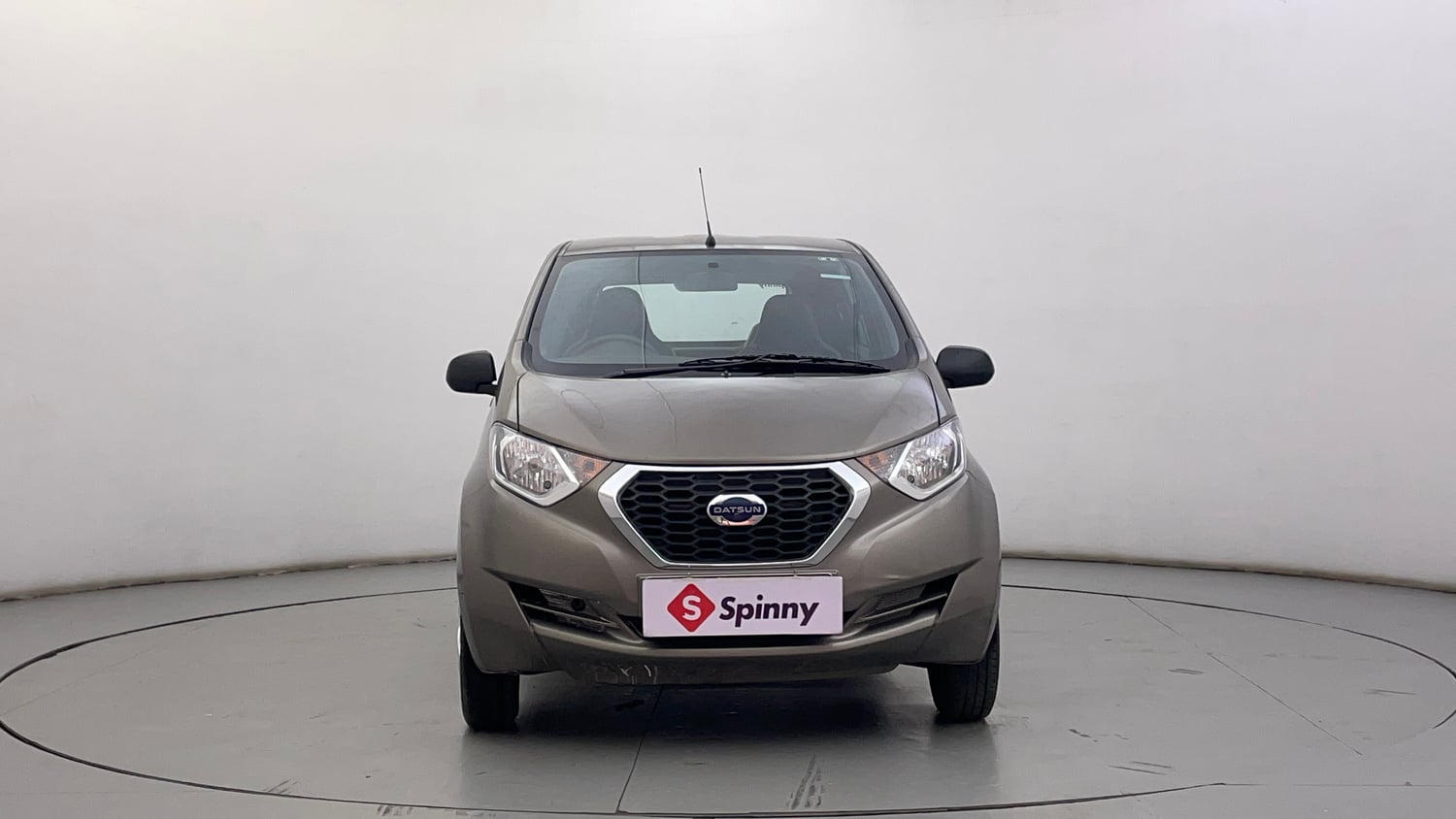 Used 2016 Datsun Redi-GO T (O) Petrol Manual exterior FRONT VIEW