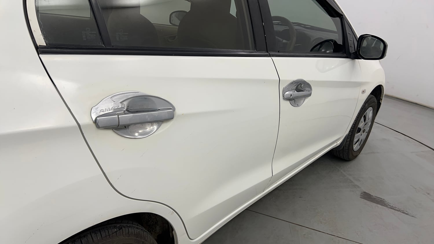 Used 2014 Honda Amaze 1.2 S i-VTEC Petrol Manual dents MINOR SCRATCH