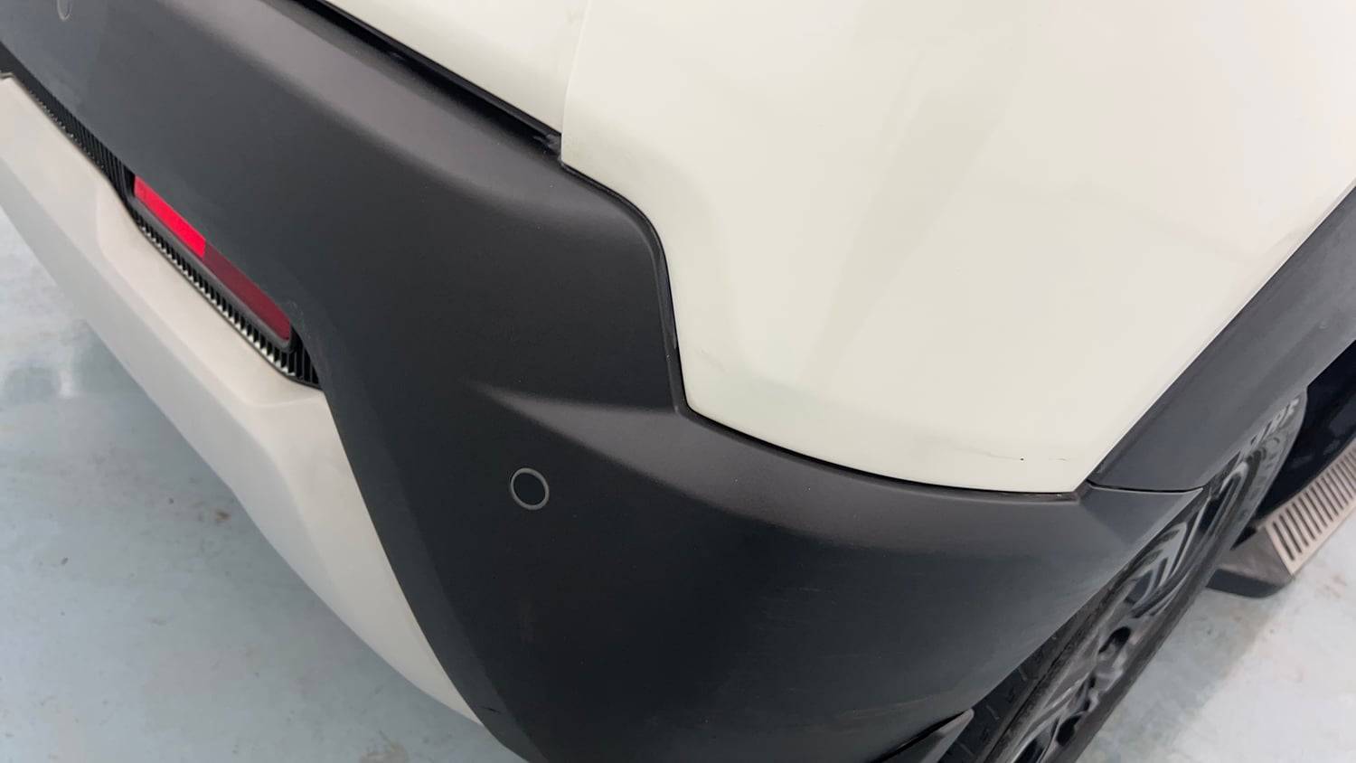 Used 2023 Maruti Suzuki Brezza ZXi Petrol Manual dents MINOR SCRATCH