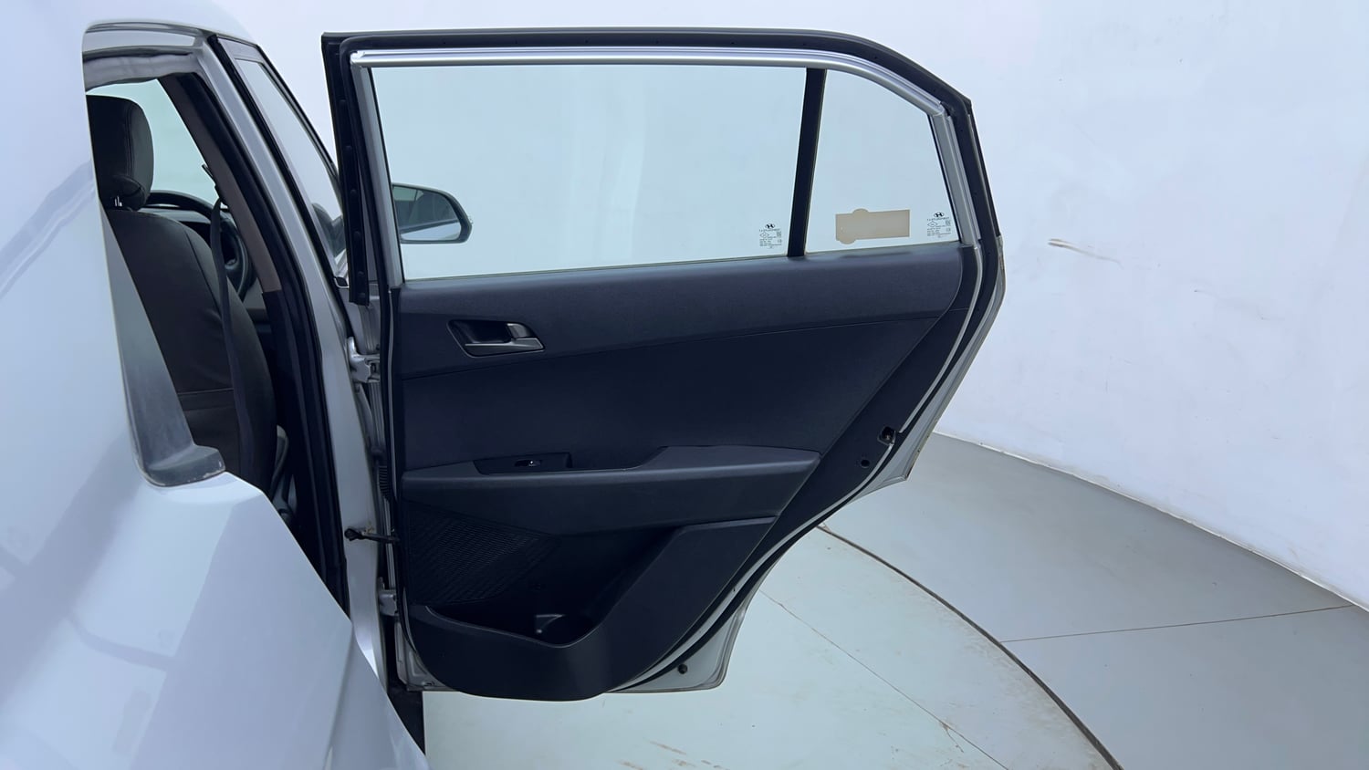 Used 2017 Hyundai Creta 1.6 SX Plus AT Petrol Petrol Automatic interior RIGHT REAR DOOR OPEN VIEW