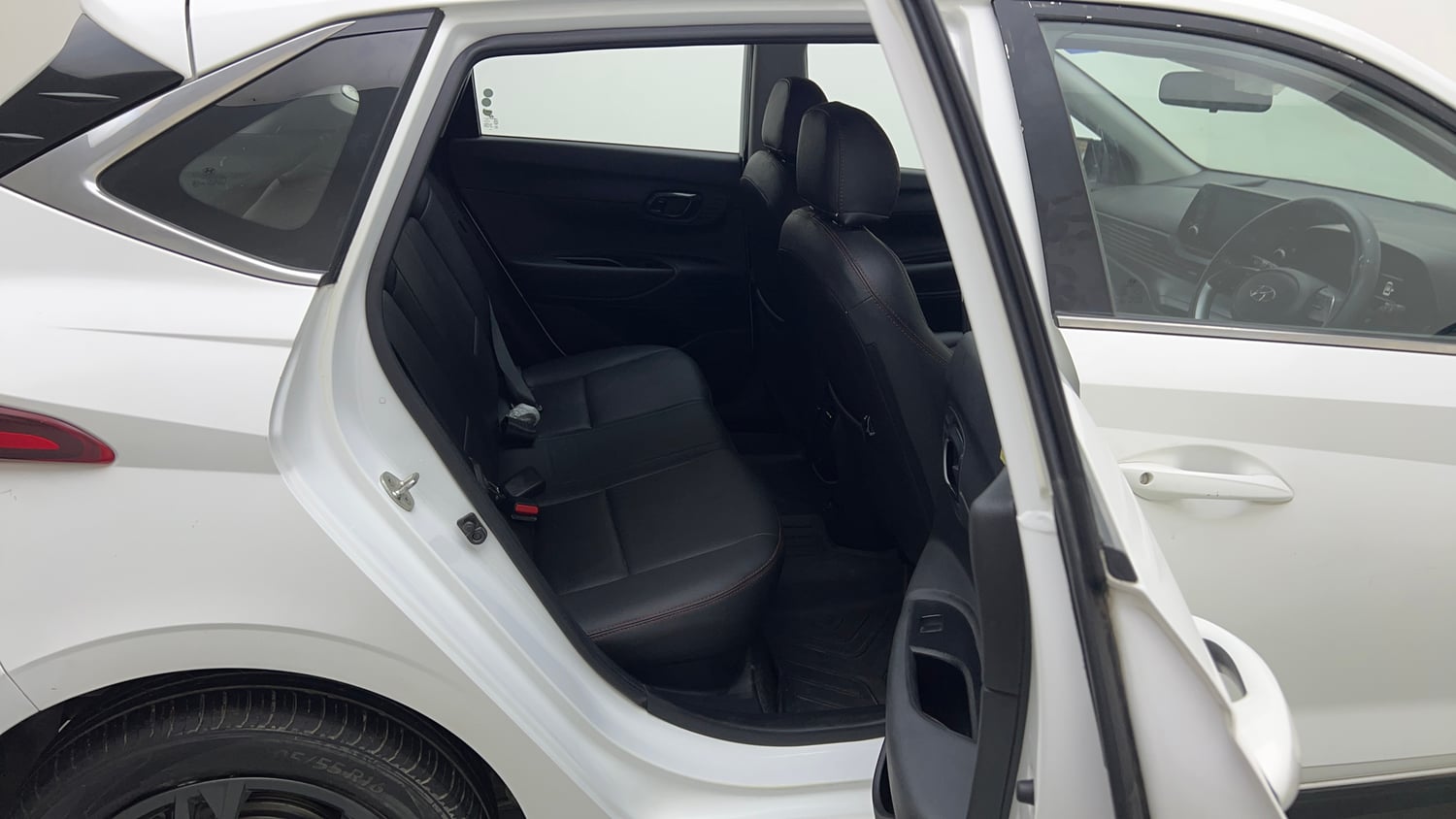 Used 2022 Hyundai i20 Sportz 1.2 IVT Petrol Automatic interior RIGHT SIDE REAR DOOR CABIN VIEW