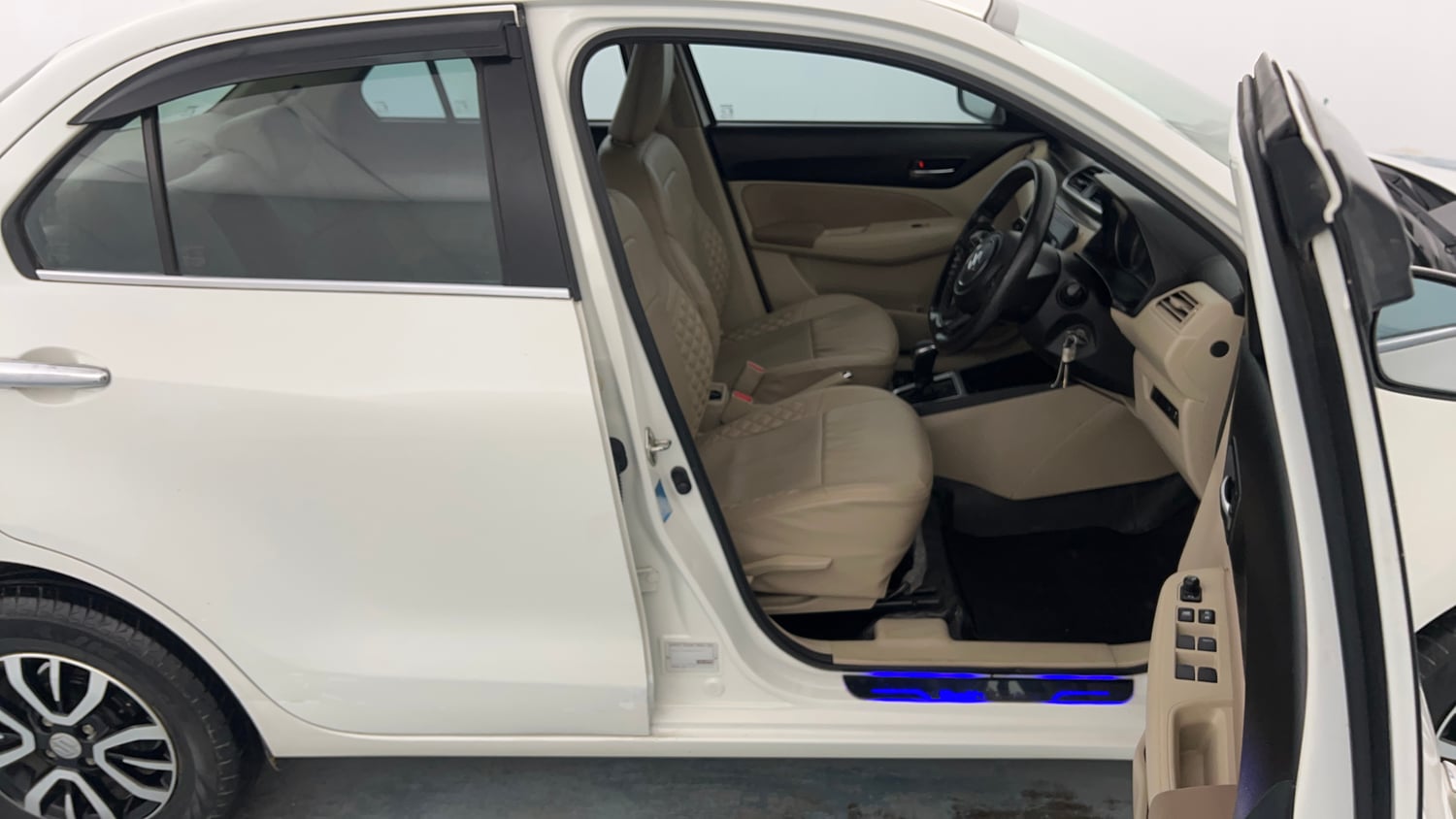 Used 2022 Maruti Suzuki Dzire VXi AGS Petrol Automatic interior RIGHT SIDE FRONT DOOR CABIN VIEW