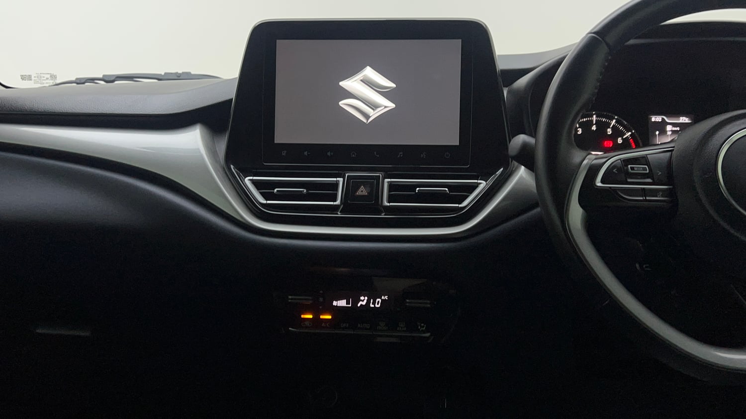 Used 2022 Maruti Suzuki Baleno Alpha AGS Petrol Automatic interior MUSIC SYSTEM & AC CONTROL VIEW