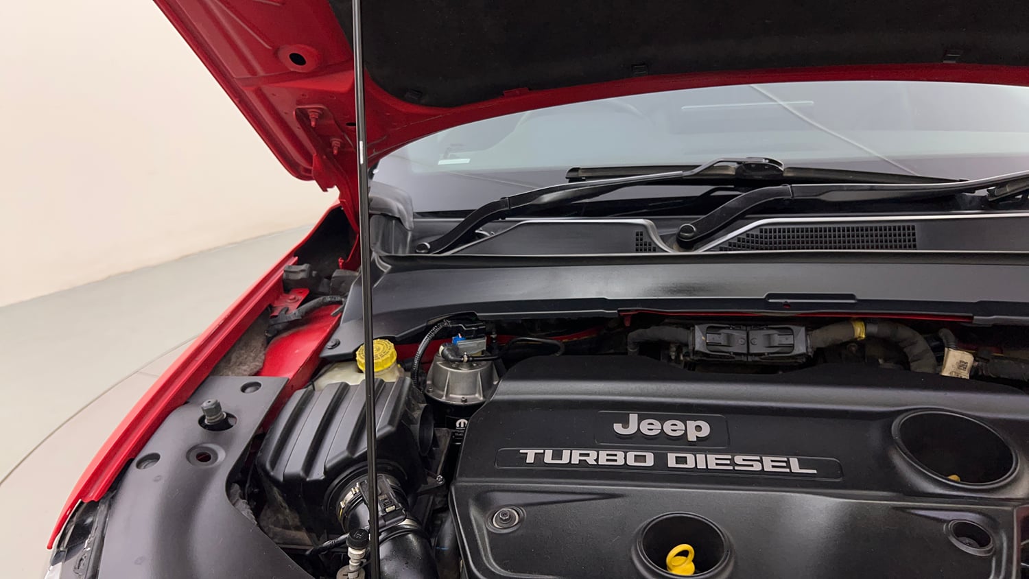 Used 2022 Jeep Compass Model S (O) Diesel 4x4 AT Diesel Automatic engine ENGINE RIGHT SIDE HINGE & APRON VIEW