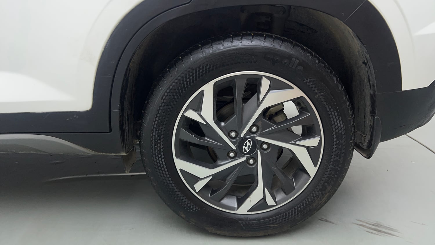 Used 2021 Hyundai Creta SX (O) 1.5 Diesel Automatic Diesel Automatic tyres LEFT REAR TYRE RIM VIEW