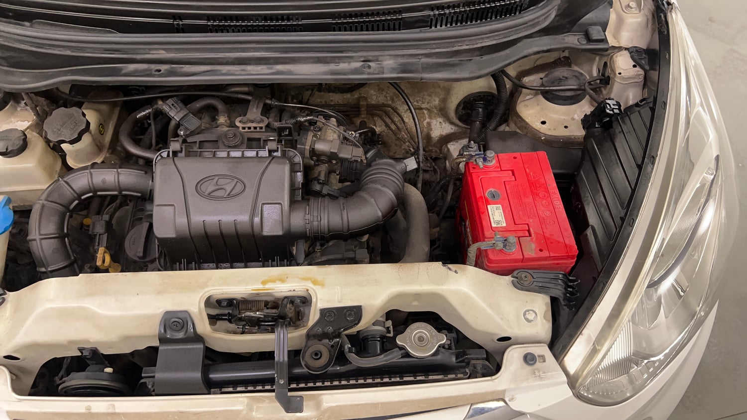 Used 2017 Hyundai Eon Magna + Petrol Manual engine ENGINE LEFT SIDE VIEW