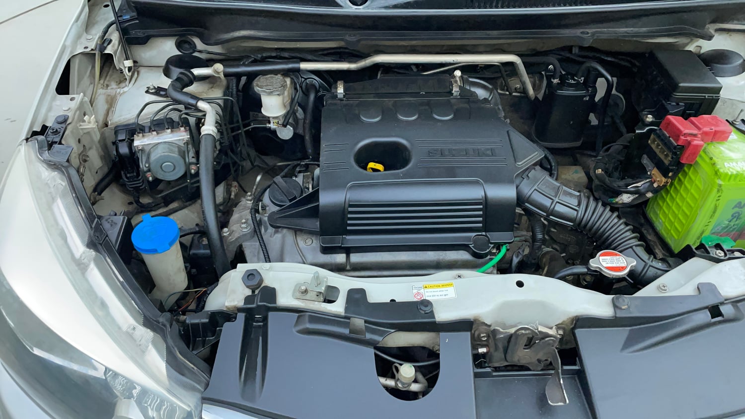 Used 2020 Maruti Suzuki Celerio VXi AMT Petrol Automatic engine ENGINE RIGHT SIDE VIEW