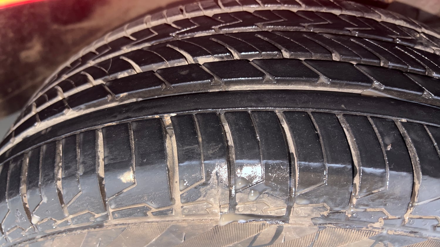 Used 2016 Maruti Suzuki Baleno Zeta 1.2 Petrol Manual tyres RIGHT FRONT TYRE TREAD VIEW