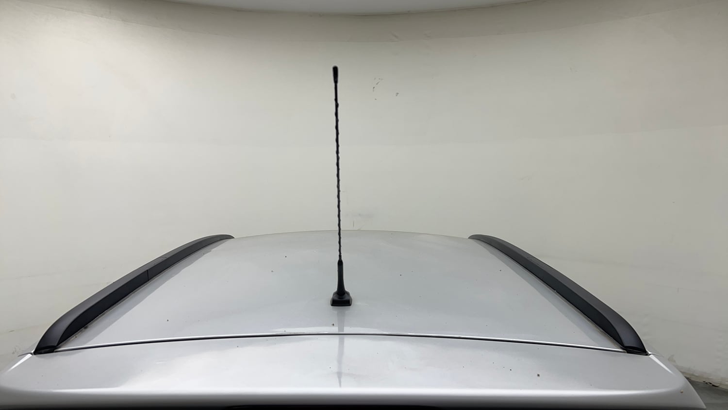 Used 2018 Hyundai Grand i10 Sportz (O) 1.2 Kappa VTVT Petrol Manual exterior EXTERIOR ROOF VIEW