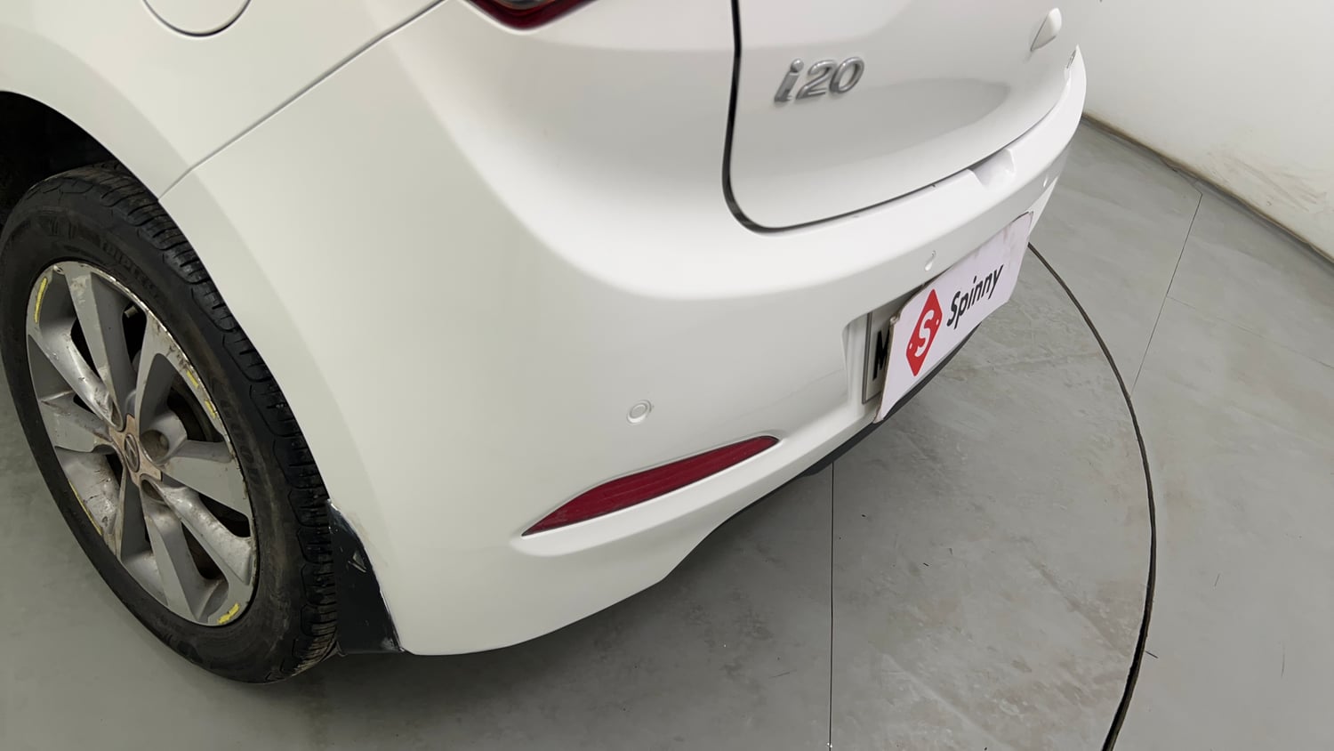 Used 2016 Hyundai Elite i20 Asta 1.2 (O) Petrol Manual dents MINOR SCRATCH