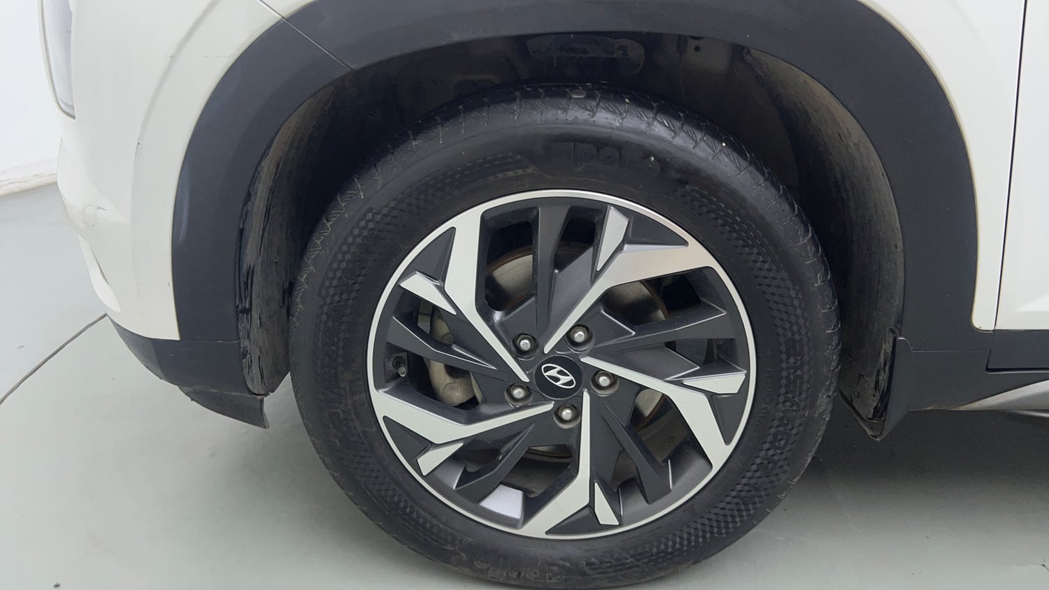 Used 2021 Hyundai Creta SX (O) 1.5 Diesel Automatic Diesel Automatic tyres LEFT FRONT TYRE RIM VIEW