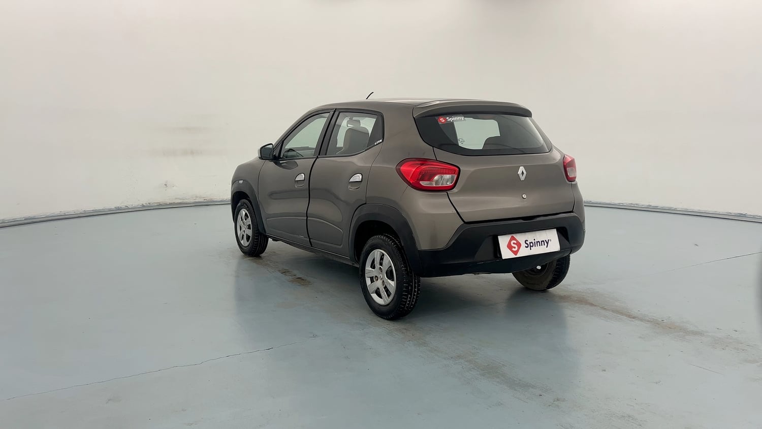 Used 2017 Renault Kwid 1.0 RXT AMT Petrol Automatic exterior LEFT REAR CORNER VIEW