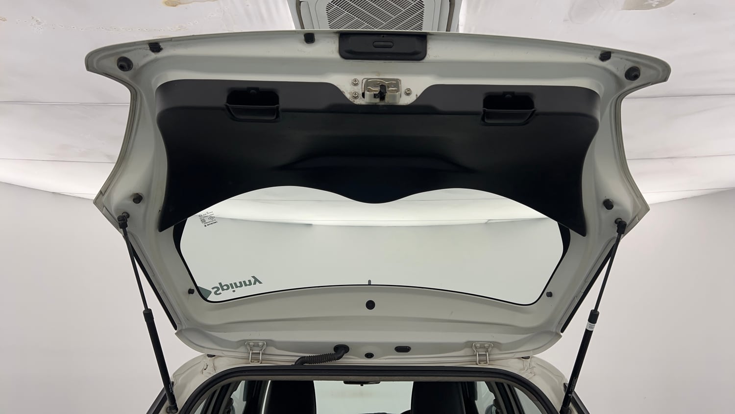 Used 2018 Maruti Suzuki Swift VXi Petrol Manual interior DICKY DOOR OPEN VIEW